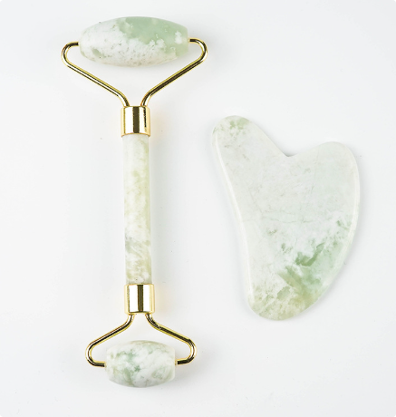 Set de Rodillo Facial y Gua Sha de Jade Blanco Xiu Yu de 110g
